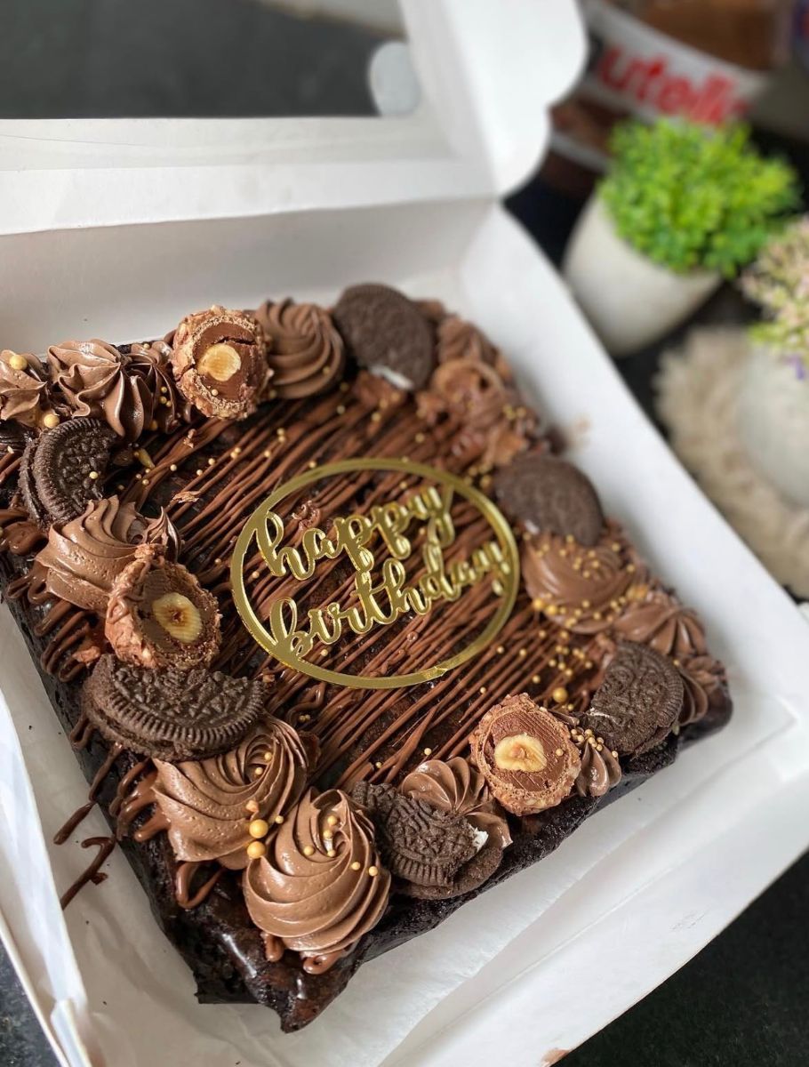 Rocher-ful Oreo Brownie Cake — Brownie Cakes by Choc & Cherry